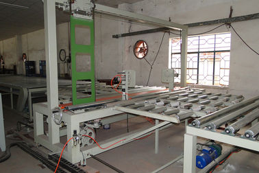 Horizontal Continuous Spong Foam Production Line For Furniture / Pillow