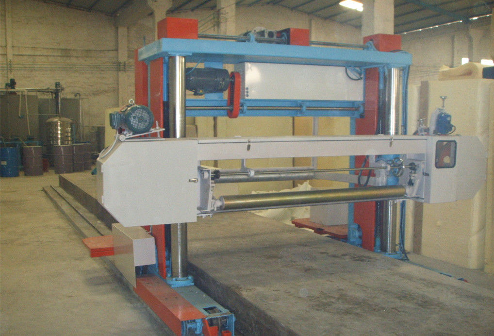 Rail Type 3D CNC Cutting Machine For Foam Block / Long Sheet Sponge PLC Control